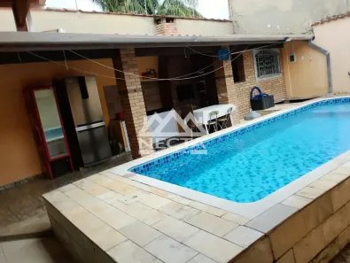 Casa com 3 Quartos para alugar, 120m² no Praia das Palmeiras, Caraguatatuba