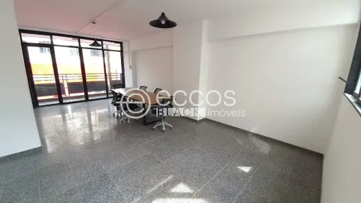 à venda, 51m² no Centro, Uberlândia