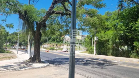 Lote/Terreno à venda, 450m² no Piratininga, Niterói