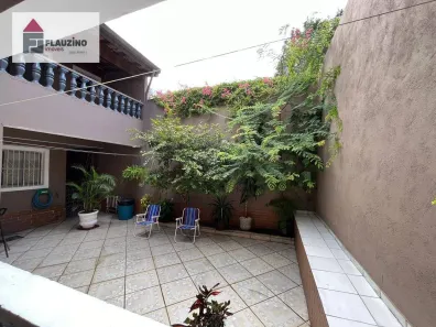 Sobrado com 3 Quartos à venda, 170m² no Jardim Capão Redondo, São Paulo