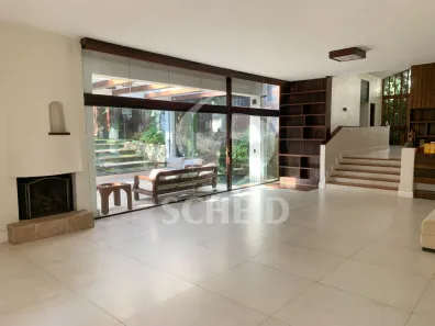 Sobrado com 4 Quartos à venda, 1125m² no Chácara Monte Alegre, São Paulo