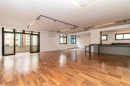 Apartamento com 3 Quartos para alugar, 220m² no Jardim Paulista, São Paulo