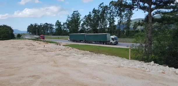 Lote/Terreno à venda, 64777m² no Estiva (Guaporanga), Biguaçu