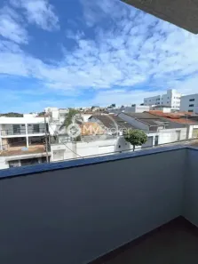 Apartamento com 3 Quartos à venda, 76m² no Dona Zulmira, Uberlândia