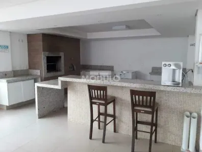 Apartamento com 1 Quarto para alugar, 40m² no Morada da Colina, Uberlândia