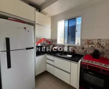 Kitnet à venda, 32m² no Vila São Jorge, São Vicente