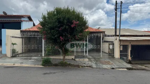Casa com 4 Quartos para alugar, 300m² no Nova Aracoiaba, Araçoiaba da Serra