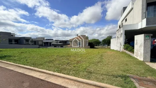 Lote/Terreno à venda, 345m² no Jardim Carvalho, Ponta Grossa