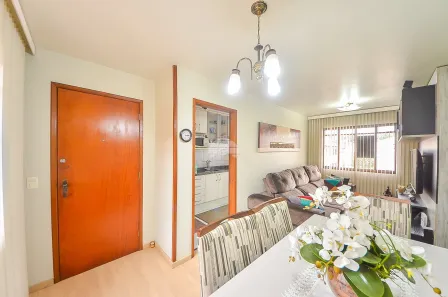 Apartamento com 3 Quartos à venda, 53m² no Guaíra, Curitiba