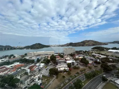 Apartamento com 3 Quartos à venda, 96m² no Enseada do Suá, Vitória