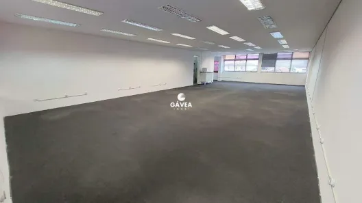 Sala Comercial para alugar, 130m² no Centro, Santos