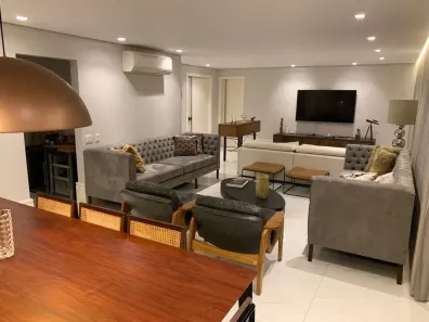 Apartamento com 4 Quartos para venda ou aluguel, 210m² no Indianópolis, São Paulo