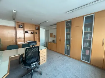 Sala Comercial com 2 Quartos à venda, 35m² no Liberdade, São Paulo