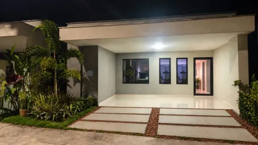 Casa de Condomínio com 3 Quartos para alugar, 80m² no SIM, Feira de Santana