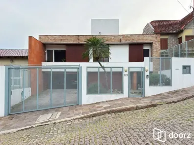 Casa com 4 Quartos à venda, 418m² no Jardim Isabel, Porto Alegre
