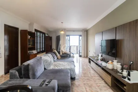 Casa com 3 Quartos para alugar, 160m² no Parque das Nações, Santo André