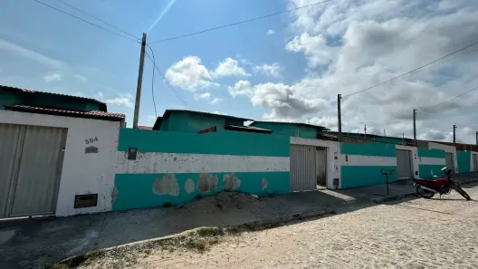 Casa com 2 Quartos para alugar, 60m² no GENIPABÚ, Extremoz
