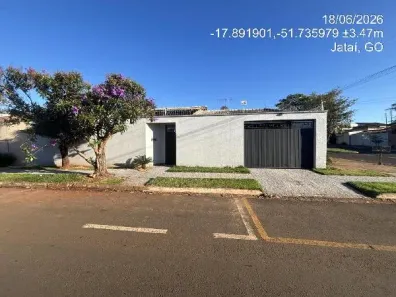 Casa com 4 Quartos à venda, 375m² no Vila Fátima, Jataí