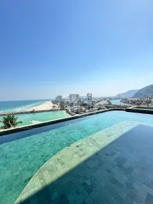 Casa de Condomínio com 7 Quartos para alugar, 800m² no Joá, Rio de Janeiro