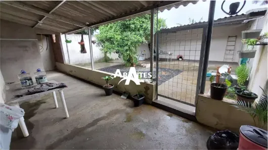 Casa com 3 Quartos à venda, 200m² no São Jorge, Uberlândia
