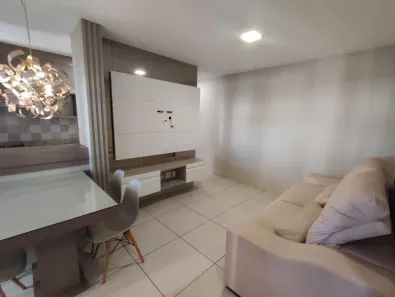Apartamento com 2 Quartos para alugar, 55m² no Zona 07, Maringá