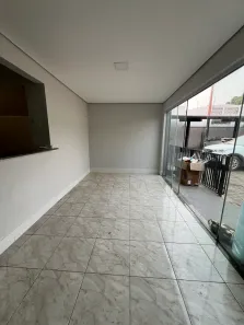 Casa com 3 Quartos para alugar, 80m² no Centro-Sul, Cuiabá