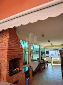 Casa com 2 Quartos à venda, 176m² no Vila Suissa, Mogi das Cruzes