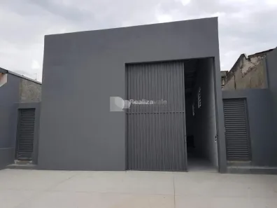 Galpão/Depósito/Armazém para alugar, 250m² no Jardim Satélite, São José dos Campos