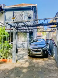 Casa com 3 Quartos à venda, 216m² no Petrópolis, Porto Alegre