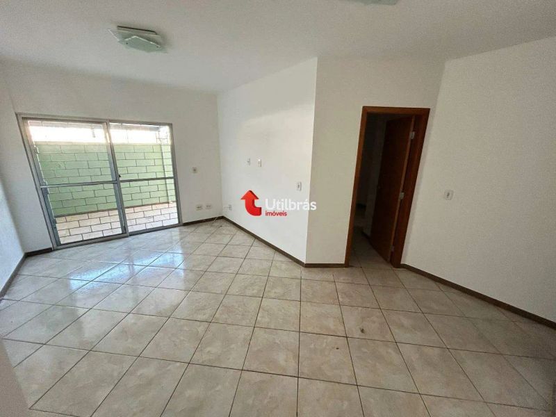 Apartamento com 3 quartos — Sagrada Família, Belo Horizonte