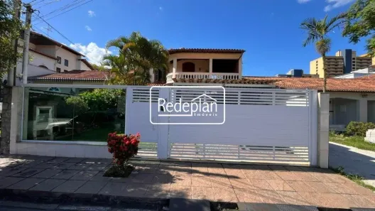Casa com 4 Quartos à venda, 295m² no Vila Santa Cecília, Volta Redonda