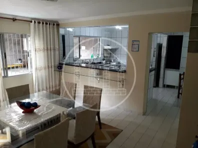 Casa com 3 Quartos à venda, 240m² no Jardim Castro Alves, São Paulo