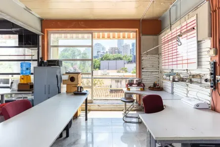 Prédio Comercial com 14 Quartos à venda, 582m² no Vila Madalena, São Paulo