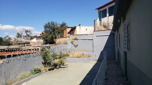 Casa com 3 Quartos à venda, 160m² no Concórdia, Belo Horizonte