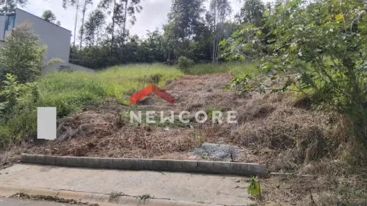 Lote/Terreno à venda, 140m² no Condomínio Villa Verde Bragança, Bragança Paulista