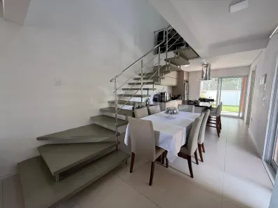 Casa com 3 Quartos à venda, 140m² no Beira Rio, Biguaçu