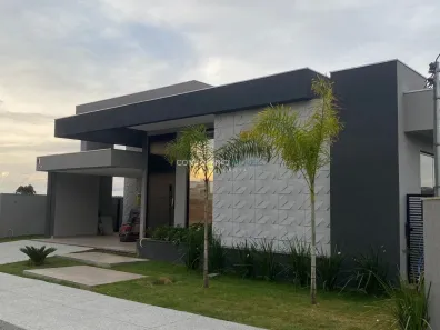 Casa de Condomínio com 4 Quartos à venda, 245m² no Gran Park, Vespasiano
