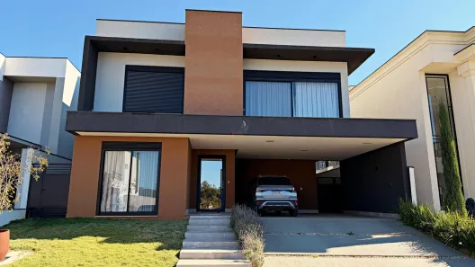 Sobrado com 4 Quartos à venda, 373m² no Jardim Tereza Cristina, Jundiaí