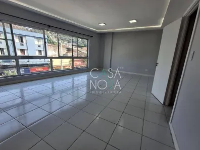 Sala Comercial para alugar, 122m² no Centro, Santos