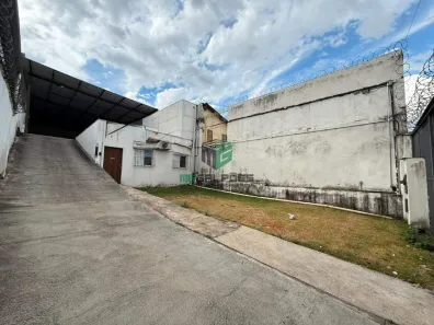 Galpão/Depósito/Armazém para alugar, 242m² no Concórdia, Belo Horizonte
