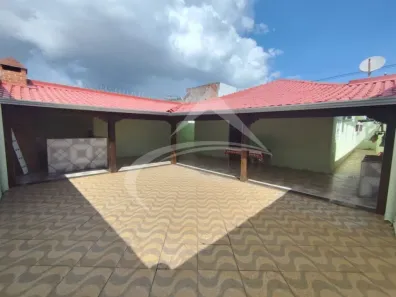 Casa com 3 Quartos à venda, 139m² no Esplanada, Araçatuba