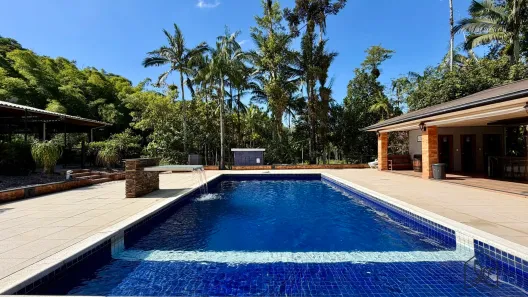 Fazenda/Sítio com 4 Quartos à venda, 205000m² no Rio Bonito (Pirabeiraba), Joinville