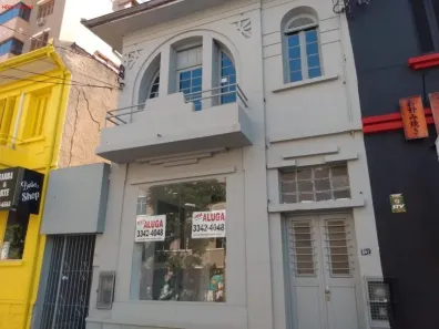 Imóvel Comercial à venda, 250m² no Moinhos de Vento, Porto Alegre