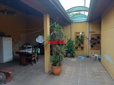 Sobrado com 4 Quartos à venda, 166m² no Bosque dos Eucaliptos, São José dos Campos