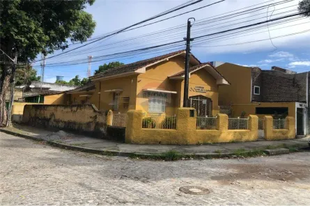 Casa com 5 Quartos à venda, 209m² no Santo Amaro, Recife