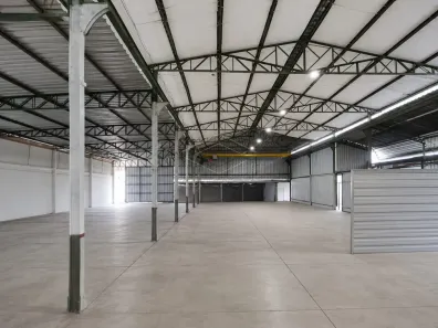 Galpão/Depósito/Armazém para alugar, 749m² no Distrito Industrial Claudio Guedes Misquiati, Bauru