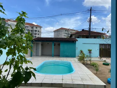 Casa com 3 Quartos à venda, 150m² no Flores, Manaus