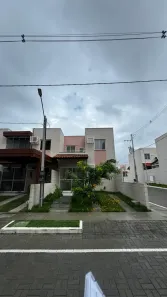 Casa com 3 Quartos para alugar, 89m² no Luiz Gonzaga, Caruaru
