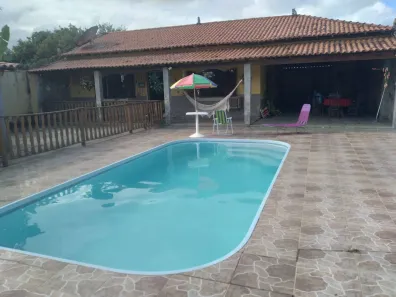 Casa com 2 Quartos à venda, 130m² no Centro (Iguabinha), Araruama