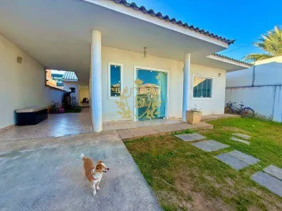 Casa de Condomínio com 3 Quartos à venda, 180m² no Haway, Araruama
